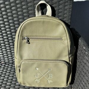 Thirty One Boutique Backpack Jewell Ooh-la-la Olive Vegan Pebble Leather